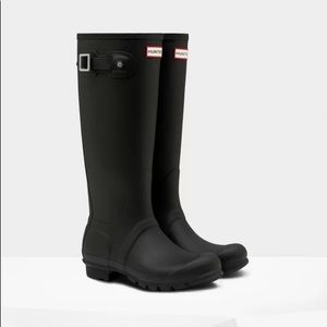 Women’s Tall Hunter Rain Boots (size 7)